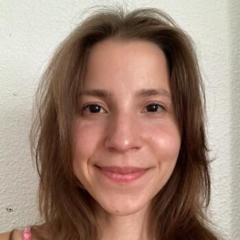 Babysitter in Lisbon: Rita