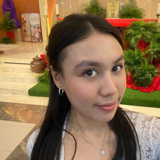 Babysitter in Jakarta: Gabriella Angel