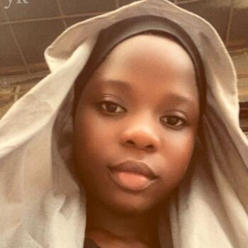 Babysitter in Lagos: Halimat