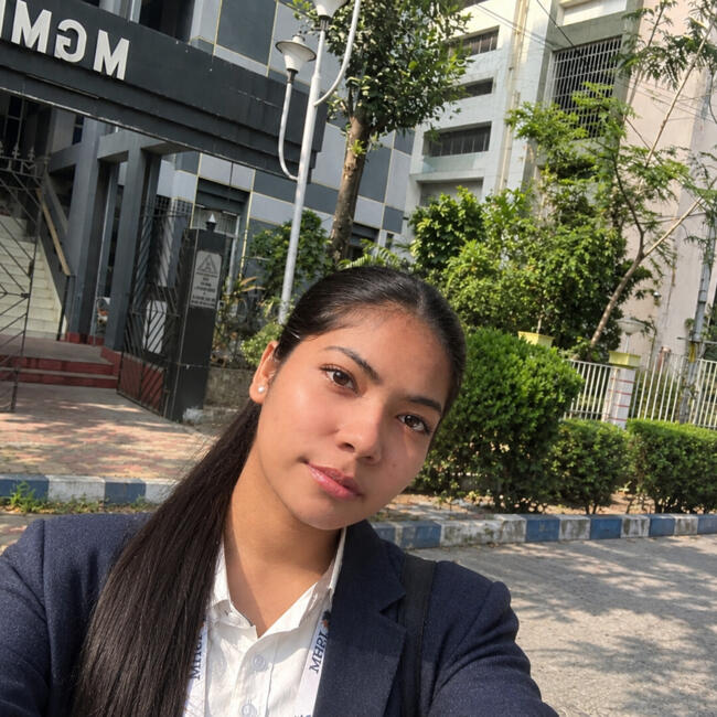 Babysitter in Kolkata: Shazia