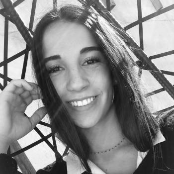 Baby-sitter in Toulouse: Inès