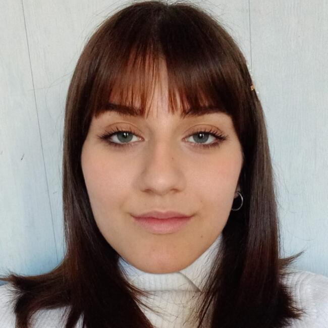 Canguro en Almería: Sabrina