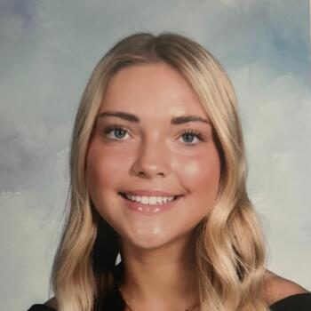 Babysitter in Pensacola: Riley