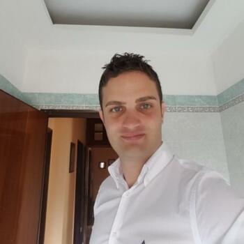 Babysitting job in Milan: babysitting job Andrea