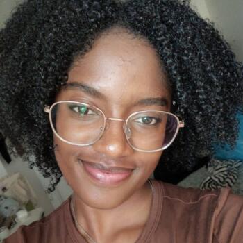 Babysitter in Amadora: Lúcia