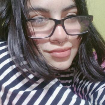 Babysitter Comas (Departamento de Lima): Emily