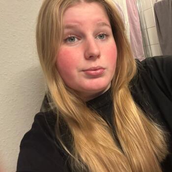 Babysitter in Klein Fredenbeck: Edda