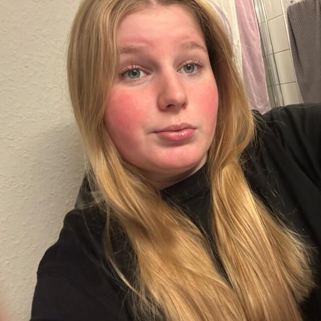 Babysitter in Klein Fredenbeck: Edda