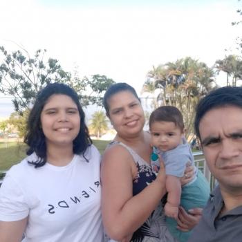 Empregos de babás em Manaus: emprego de babá Mauro Lopes