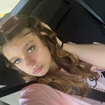 Babysitter in Whitsett: Briana