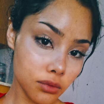 Babysitter in Portsmouth: Jenifer