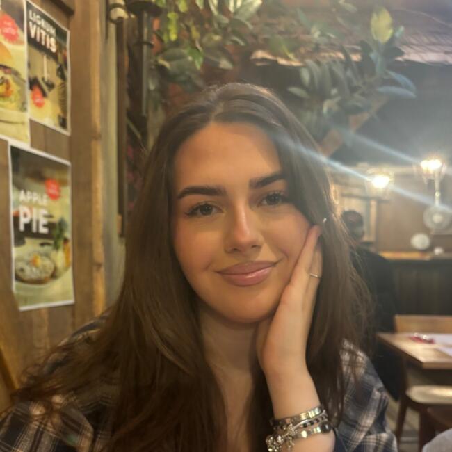 Baby-sitter in Uzwil: Elsa