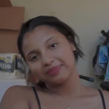 Babá em Guanambi: Mary