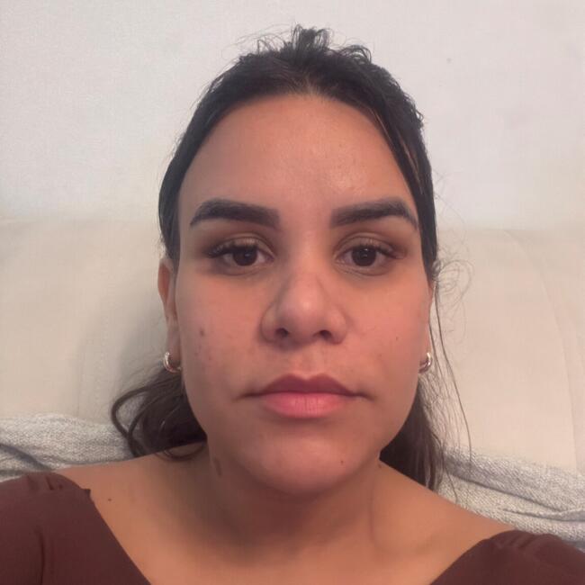 Babysitting job in São Paulo: Iana