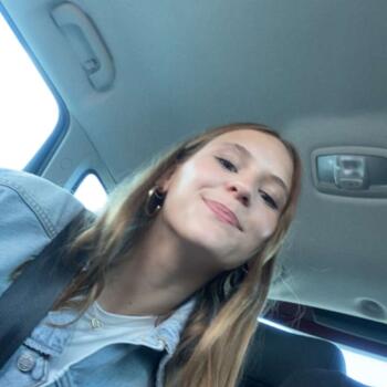 Babysitter Stabroek: Josefien