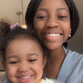 Babysitter in Toronto: Joan U