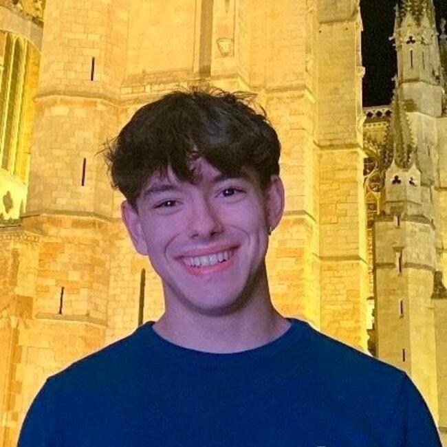 Babysitter in León: Iván