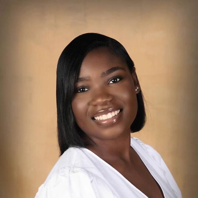 Babysitter in Waldorf: Lauren