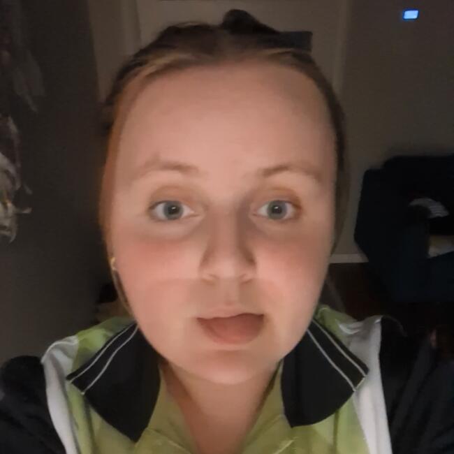 Babysitter in Sydney: Sophie