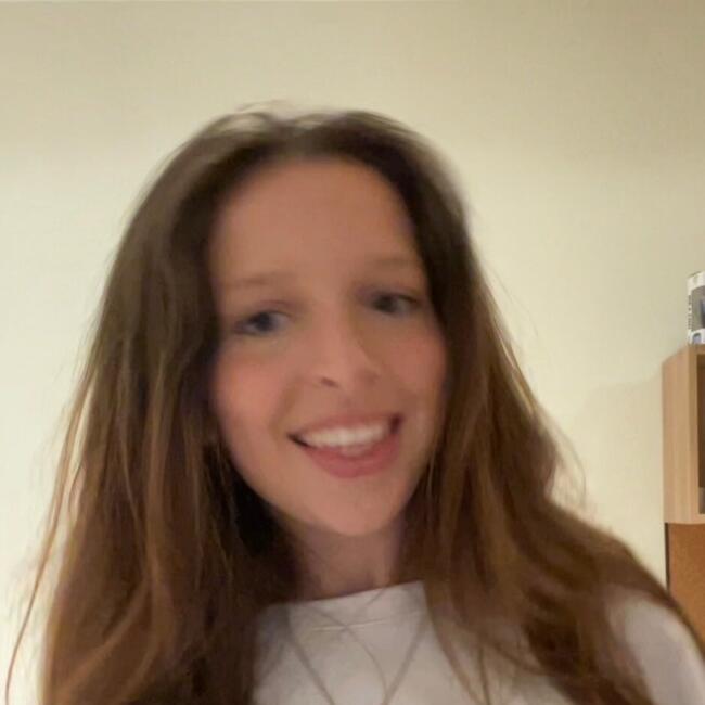 Babysitter in Issy-les-Moulineaux: Nada