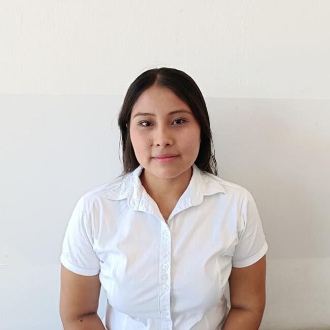 Babysitter in Santa Cruz: Lorena