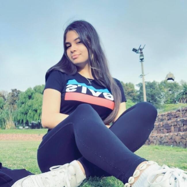 Babysitter in Montevideo: Samii