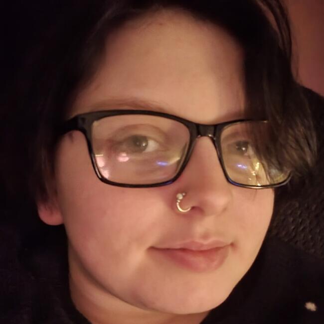 Babysitter in Canvey Island: Kat