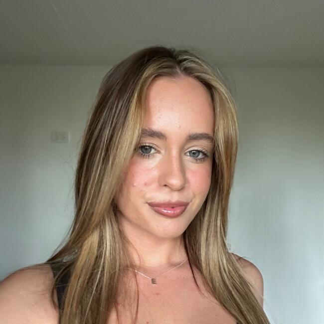 Babysitter in Gold Coast: Ebony