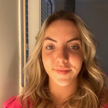 Babysitter in Béziers: Salomé