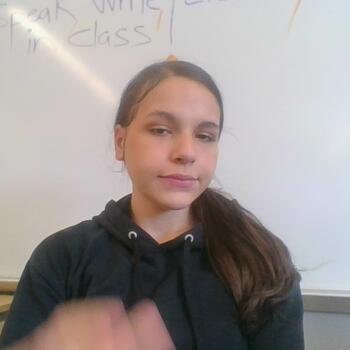 Babysitter in Worcester: Rayne