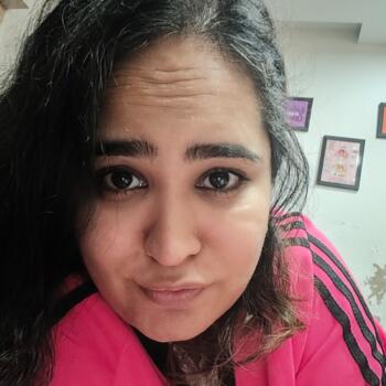 Babysitting job in Delhi: babysitting job Sonali