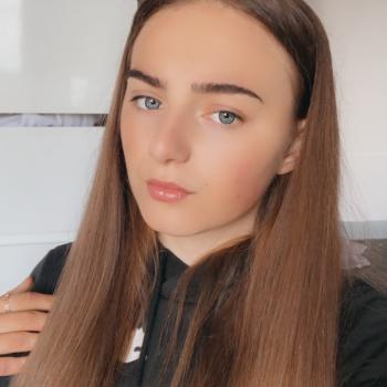 Babysitter in Manchester: Shannon