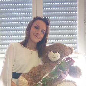 Babysitter Illkirch-Graffenstaden: Jusmina