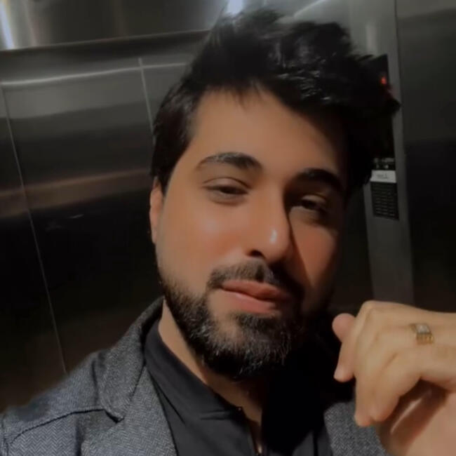 अहमदाबाद में बेबीसिटिंग की नौकरी: Gaurav