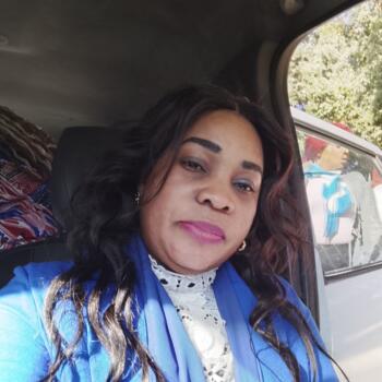 جليسة أطفال في الدار البيضاء: Evelyne