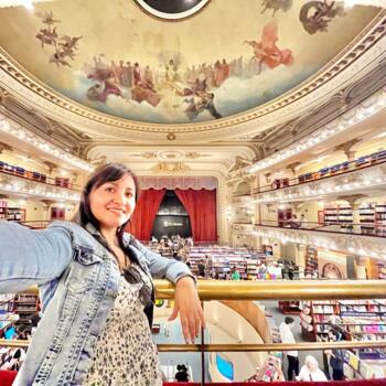 Babysitter in Valencia: Issis