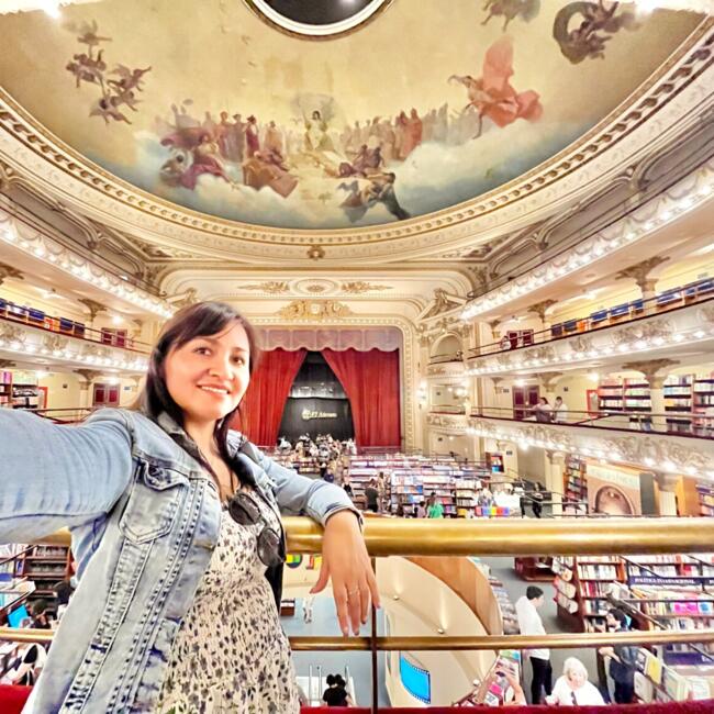 Babysitter in Valencia: Issis