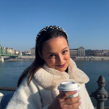 Babysitter Budapest: Dorottya