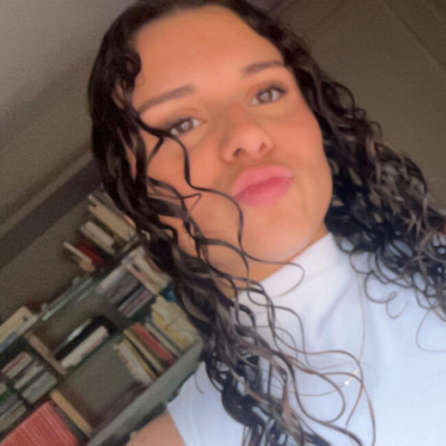 Babysitter in Villenave-d'Ornon: Meline