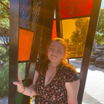 Babysitter in Fort Worth: Emma