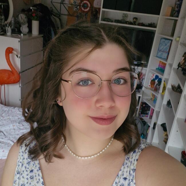 Babysitter in Ober-Mörlen: Julia