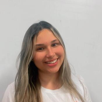Babysitter in Piracicaba: Thais