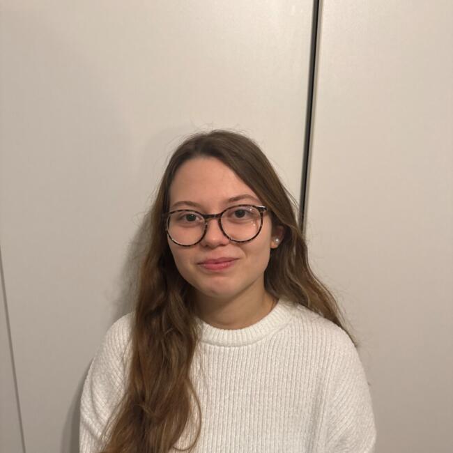 Babysitter in Ettelbrück: Melany