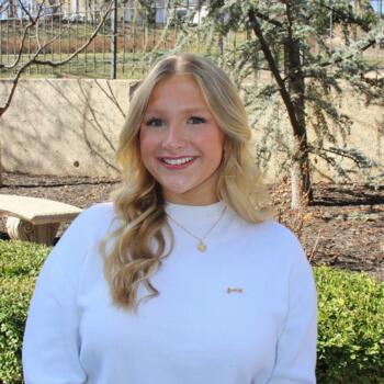 Babysitter in Lincoln: Lauren