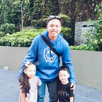 Parent Singapore Island: Danish Mirza