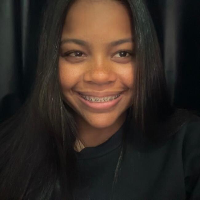 Babysitter in Odivelas: Nycole