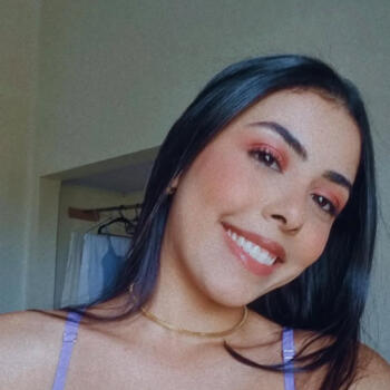 Babysitter in Sumaré: Julia