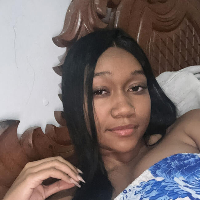 Babysitter in Aparecida de Goiânia: Ana