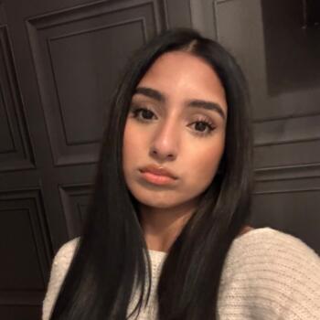 Babysitter in Rochdale: Samya