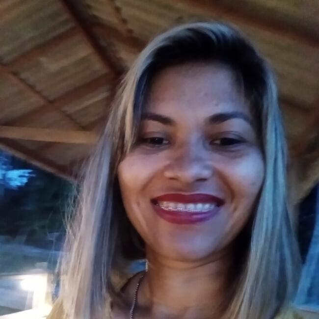 Babysitter in Santarém: Mirleany